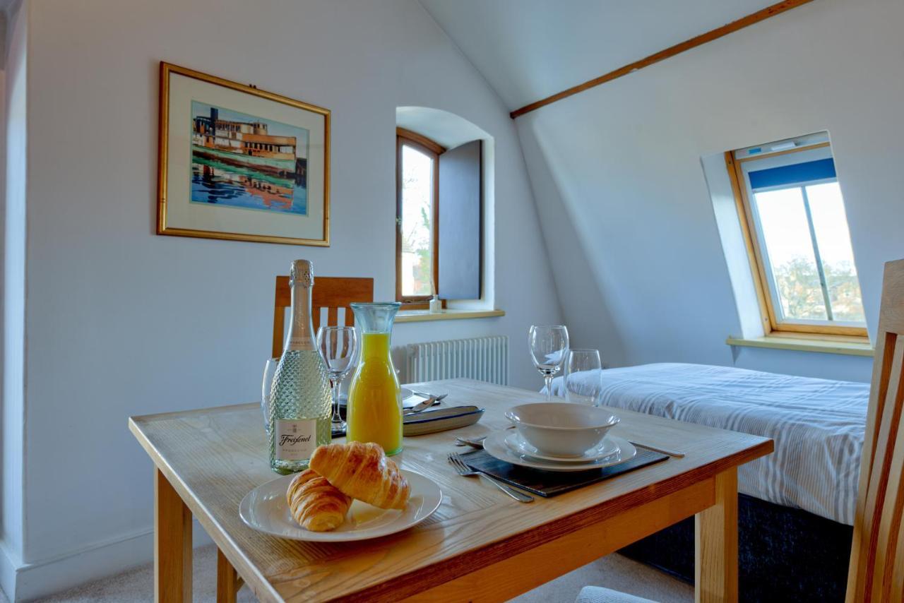 Central Studio Suite - Modern Stay With Free Wifi Stamford Ngoại thất bức ảnh